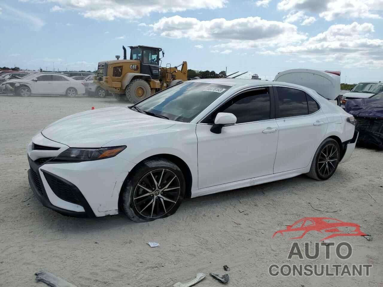 TOYOTA CAMRY 2022 - 4T1G11AK7NU695865