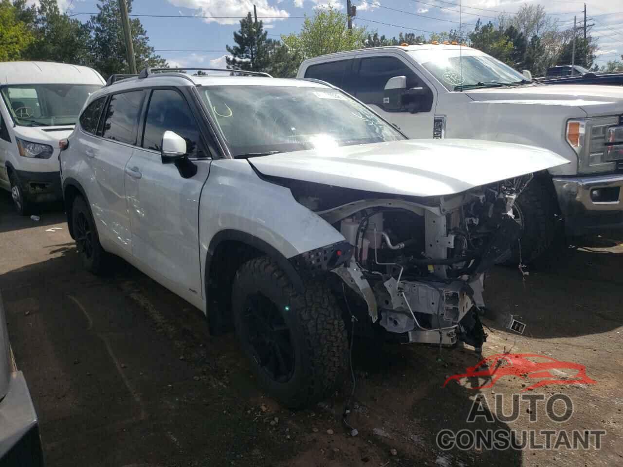 TOYOTA HIGHLANDER 2022 - 5TDABRCH3NS539429
