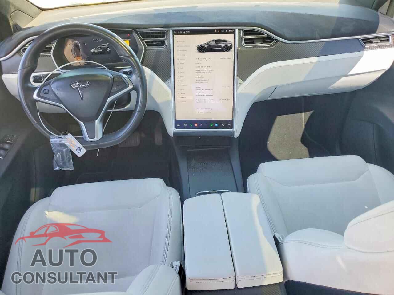 TESLA MODEL X 2017 - 5YJXCBE28HF040187
