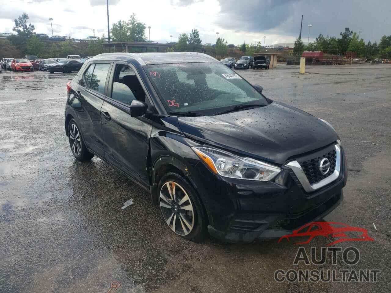 NISSAN KICKS 2018 - 3N1CP5CUXJL541908