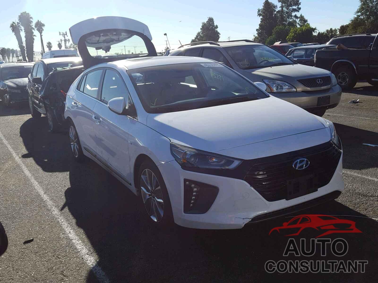 HYUNDAI IONIQ 2017 - KMHC85LC2HU049239