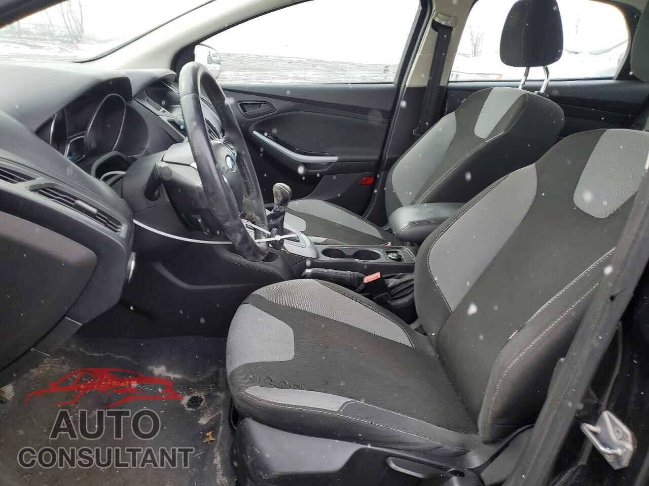 FORD FOCUS 2012 - 1FAHP3F2XCL136976