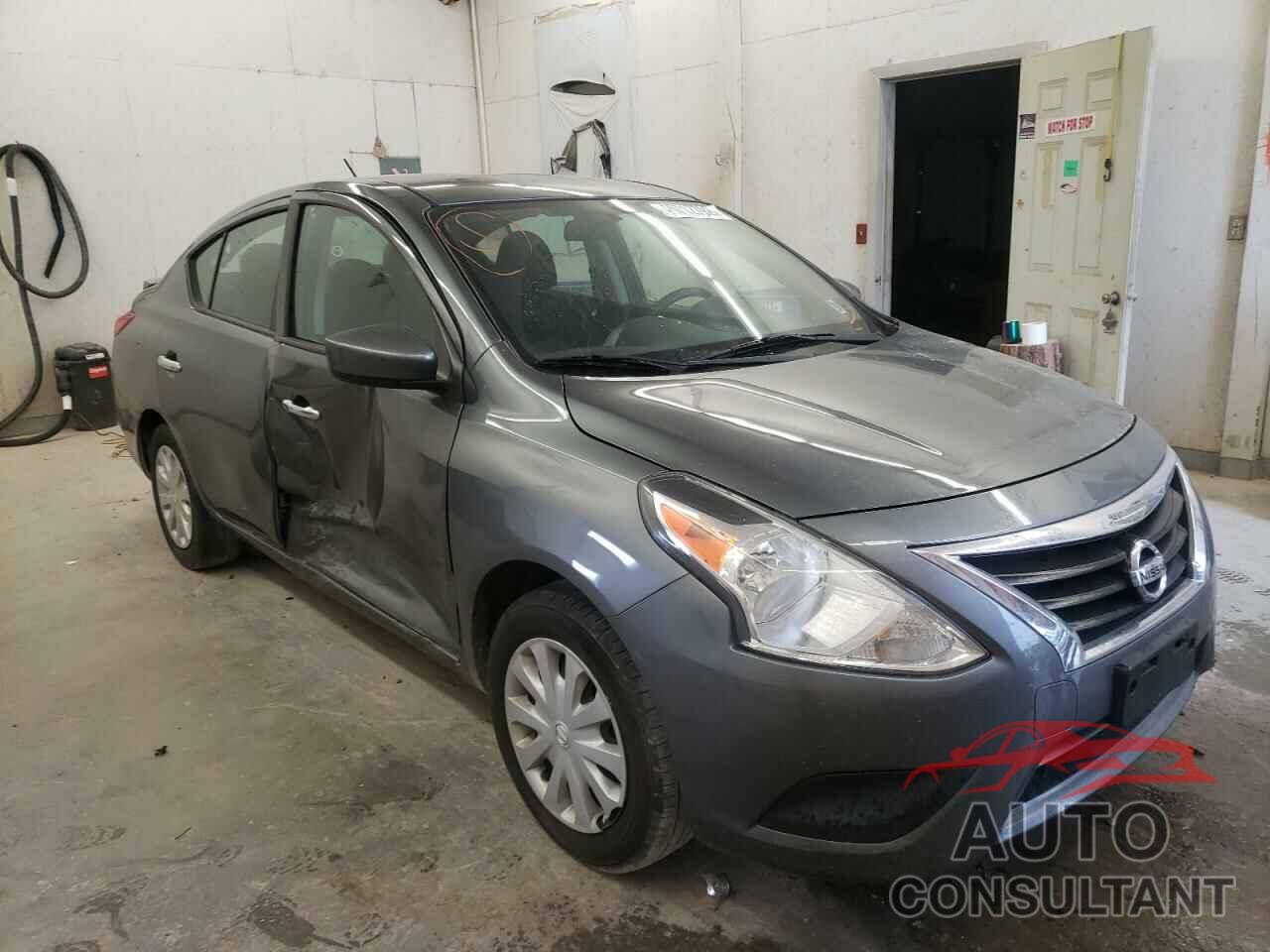 NISSAN VERSA 2018 - 3N1CN7AP8JL837850