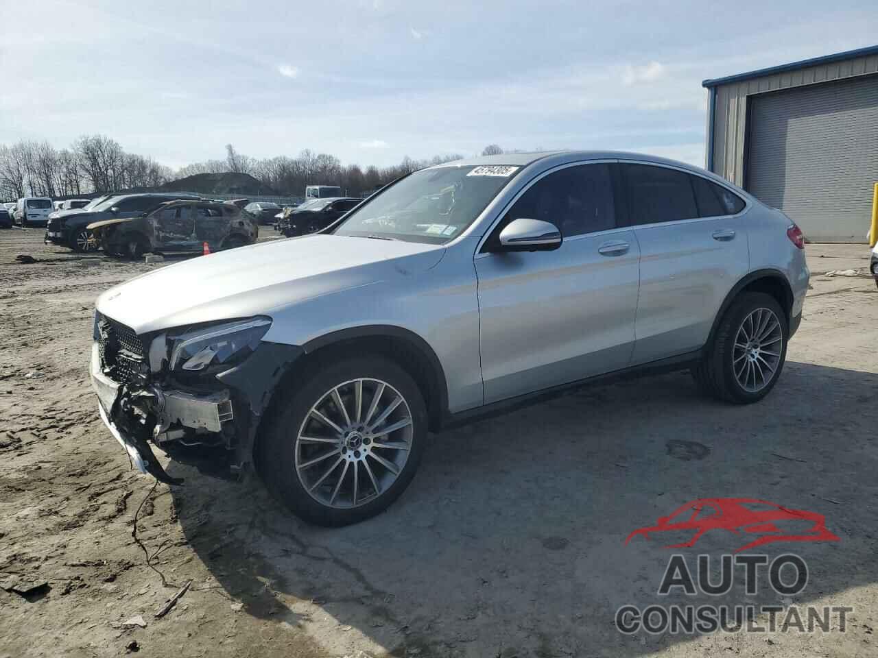 MERCEDES-BENZ GLC-CLASS 2019 - WDC0J4KB3KF512509