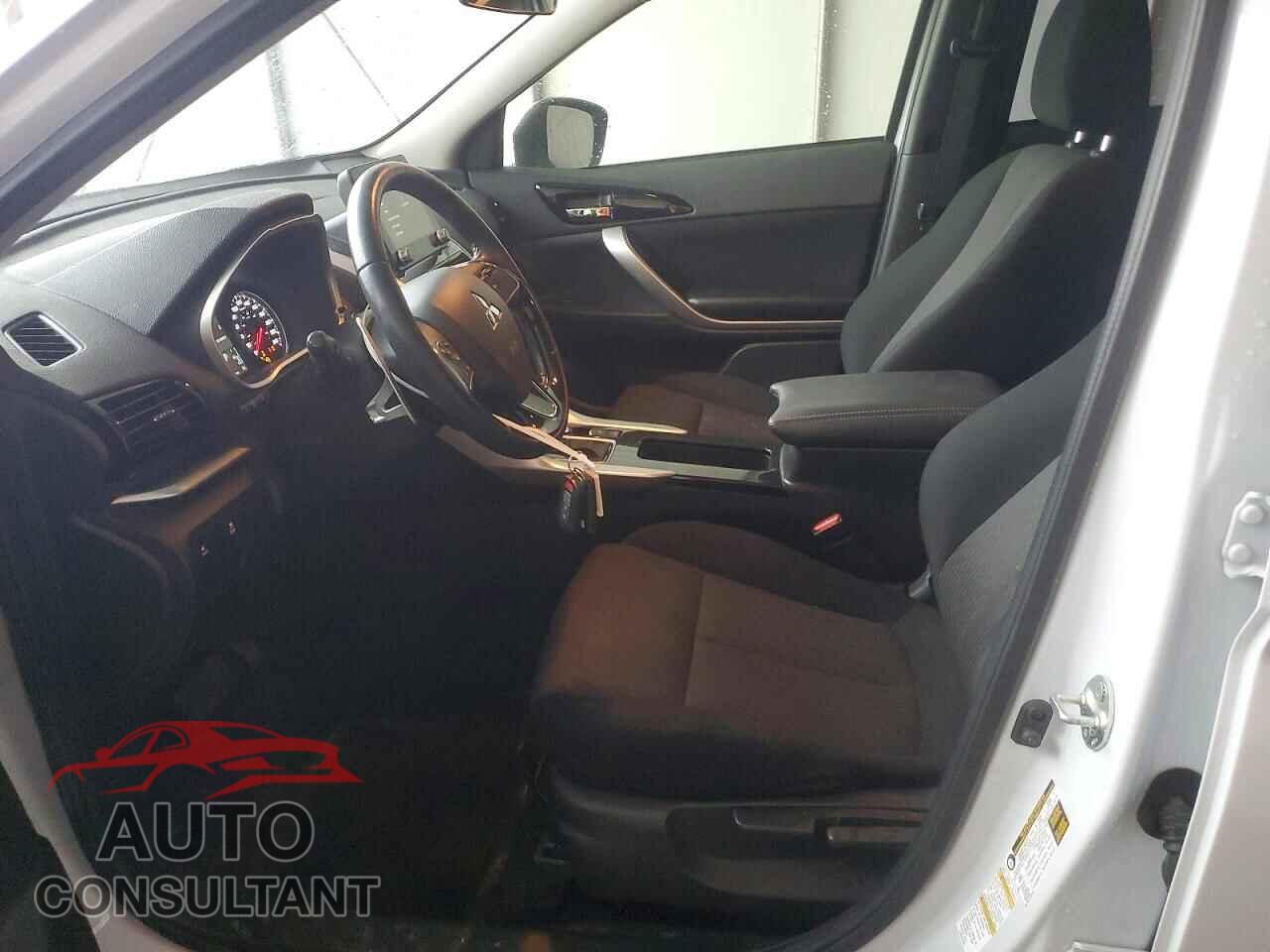 MITSUBISHI ECLIPSE 2022 - JA4ATVAAXNZ607343