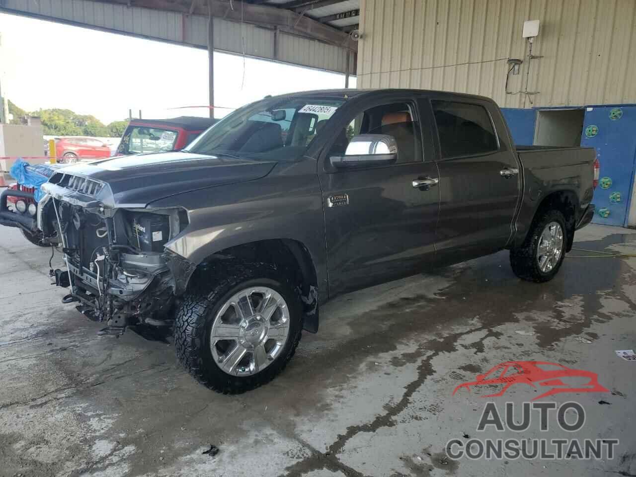 TOYOTA TUNDRA 2016 - 5TFAY5F11GX550125