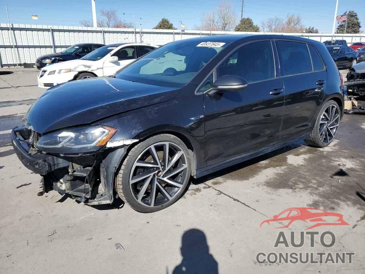 VOLKSWAGEN GOLF 2018 - WVWWF7AU2JW063148