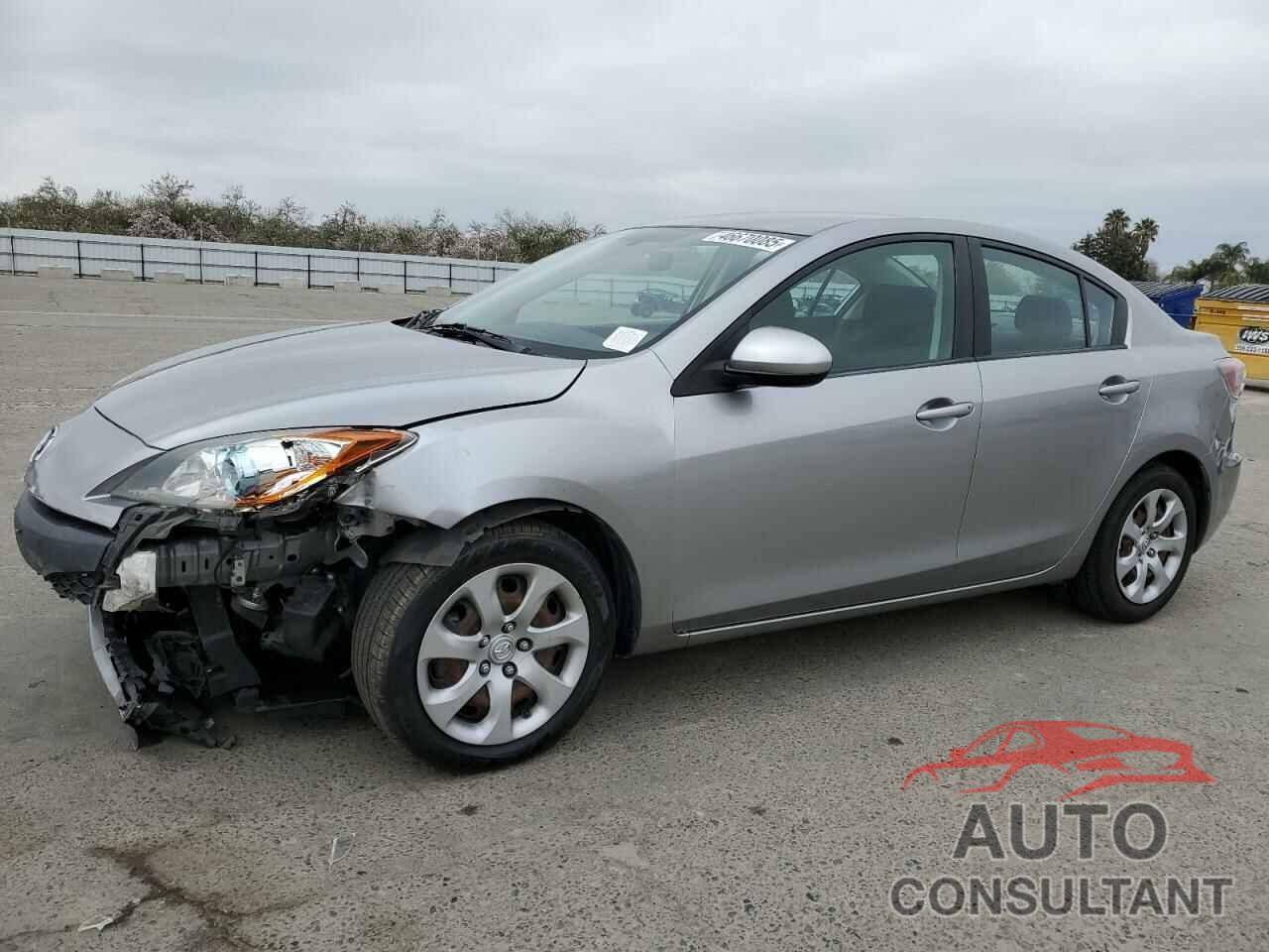 MAZDA 3 2013 - JM1BL1U8XD1701456