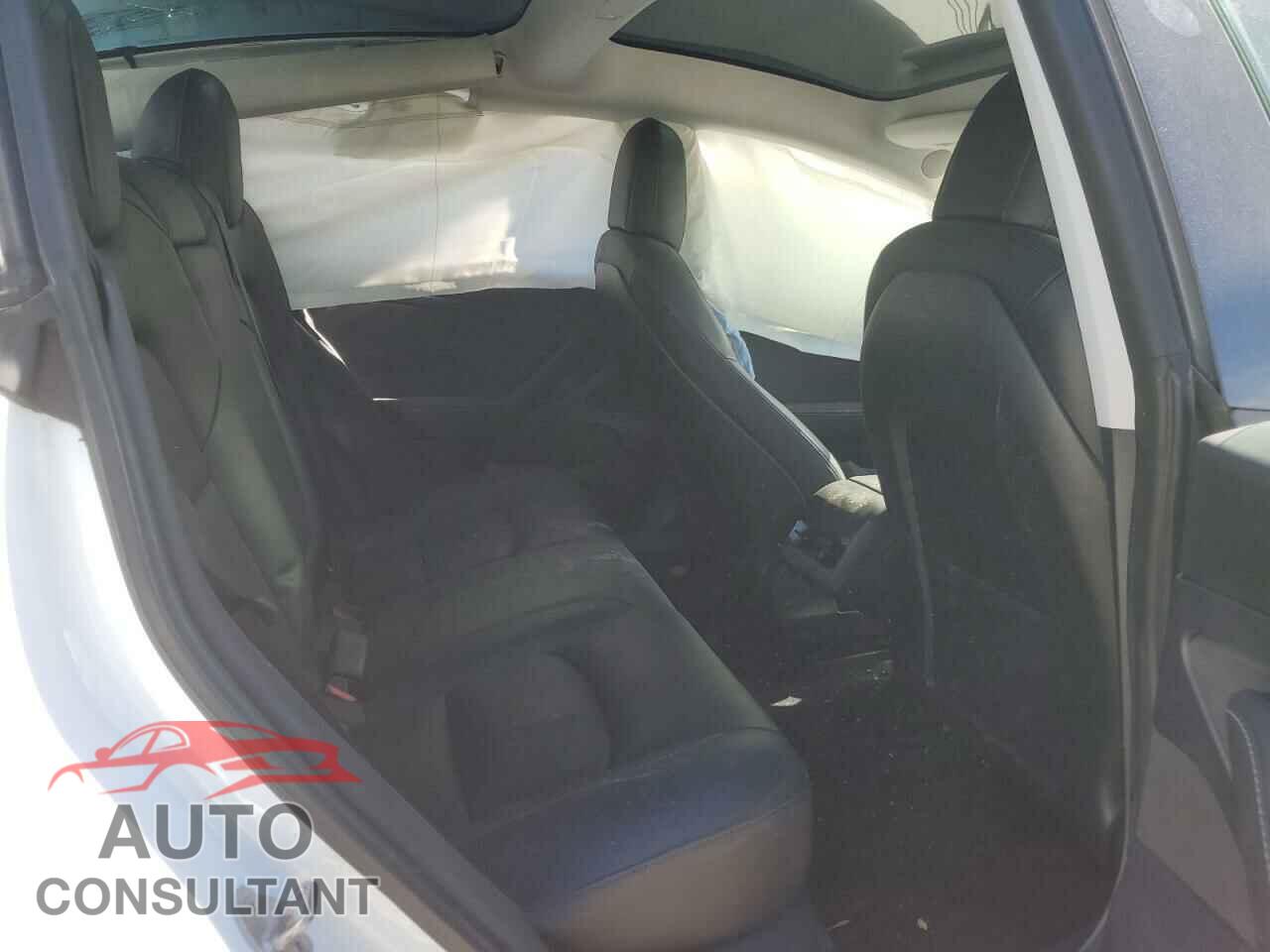 TESLA MODEL 3 2021 - 5YJ3E1EA6MF920924