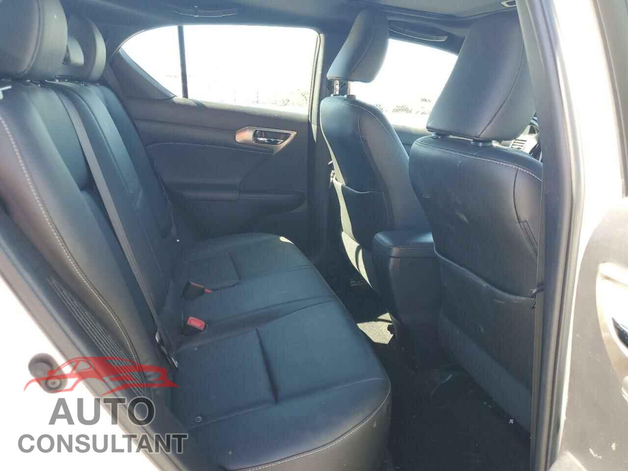 LEXUS CT 200 2016 - JTHKD5BH1G2268405