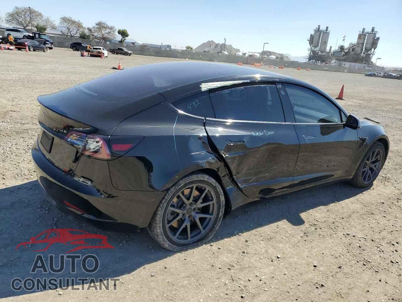 TESLA MODEL 3 2019 - 5YJ3E1EA5KF395660