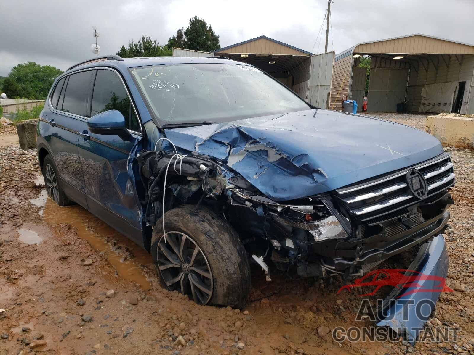 VOLKSWAGEN TIGUAN 2019 - 3VV2B7AX4KM097745