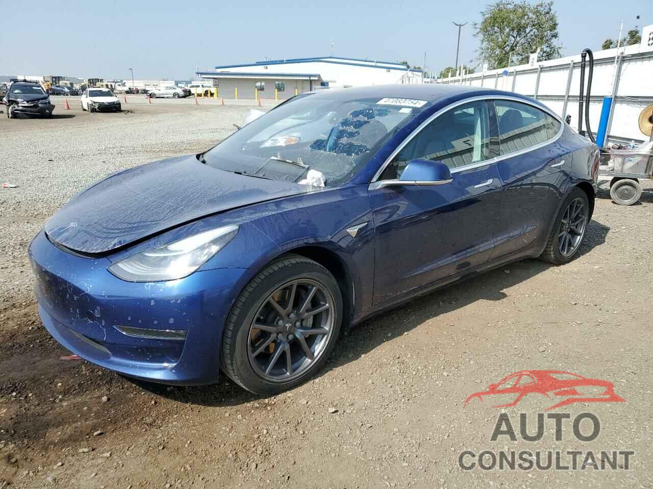 TESLA MODEL 3 2018 - 5YJ3E1EA8JF077997