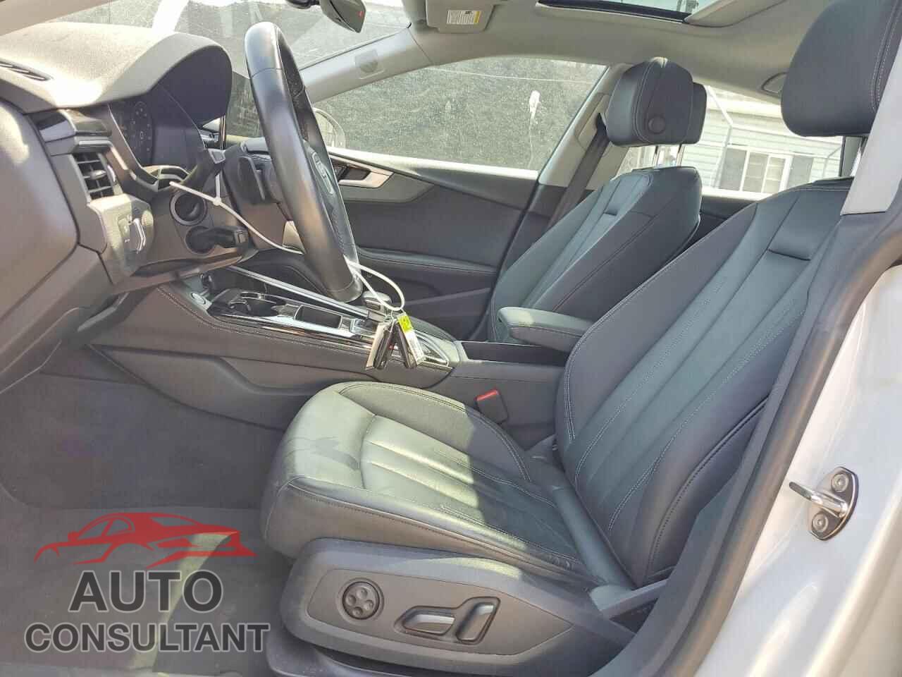AUDI A5 2022 - WAUCBCF54NA005115