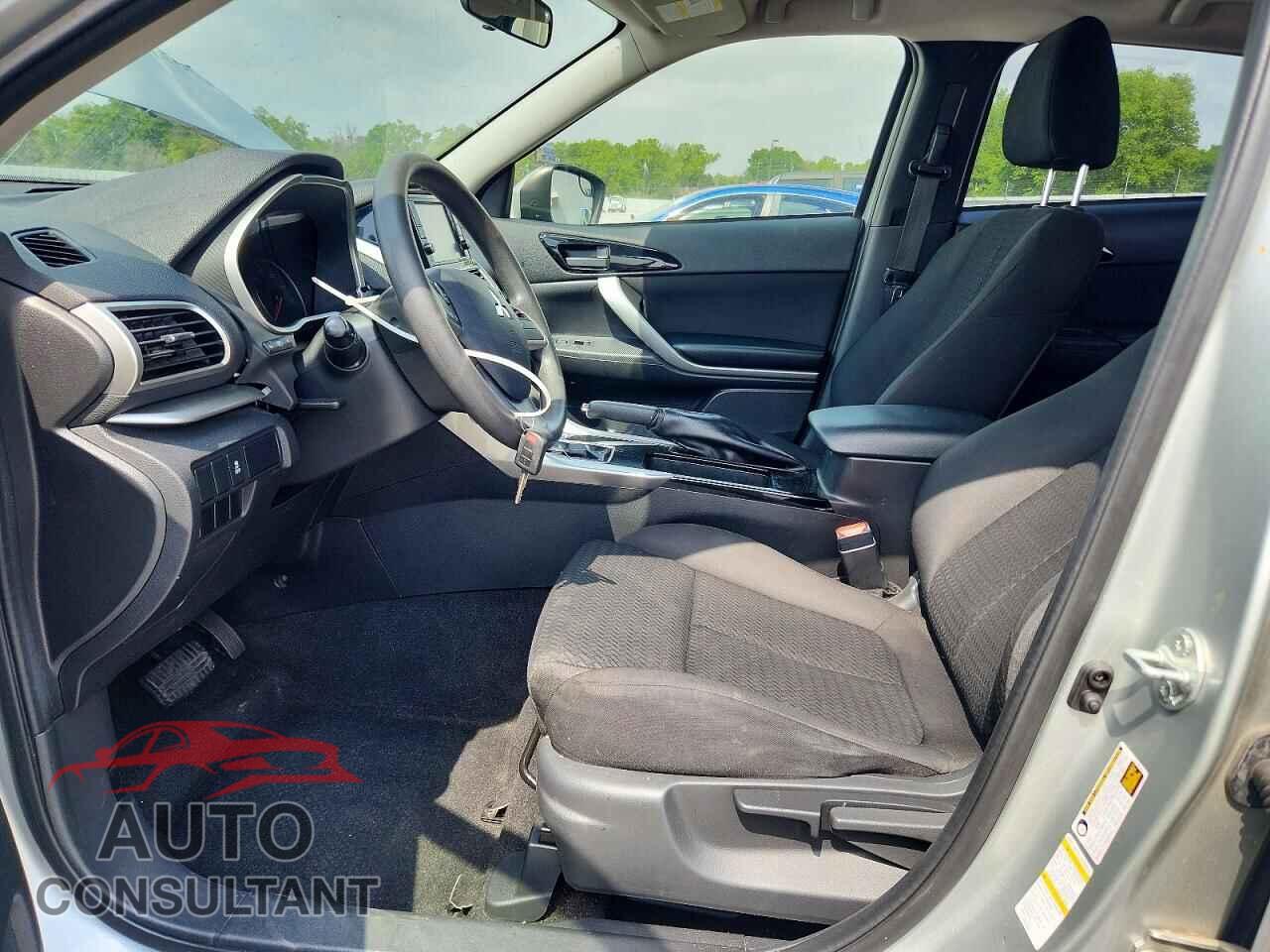 MITSUBISHI ECLIPSE 2020 - JA4AT3AA7LZ022043