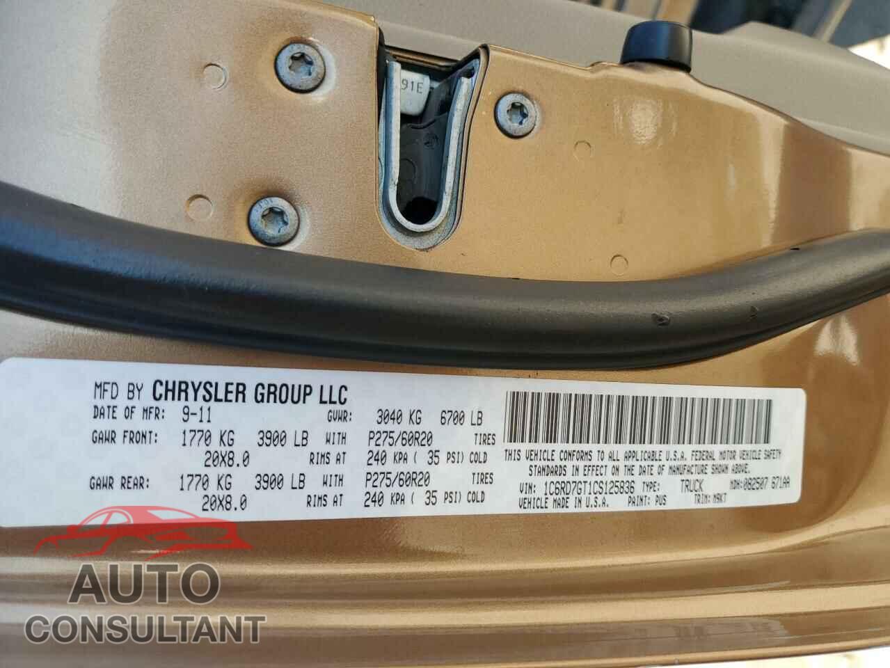 DODGE RAM 1500 2012 - 1C6RD7GT1CS125836