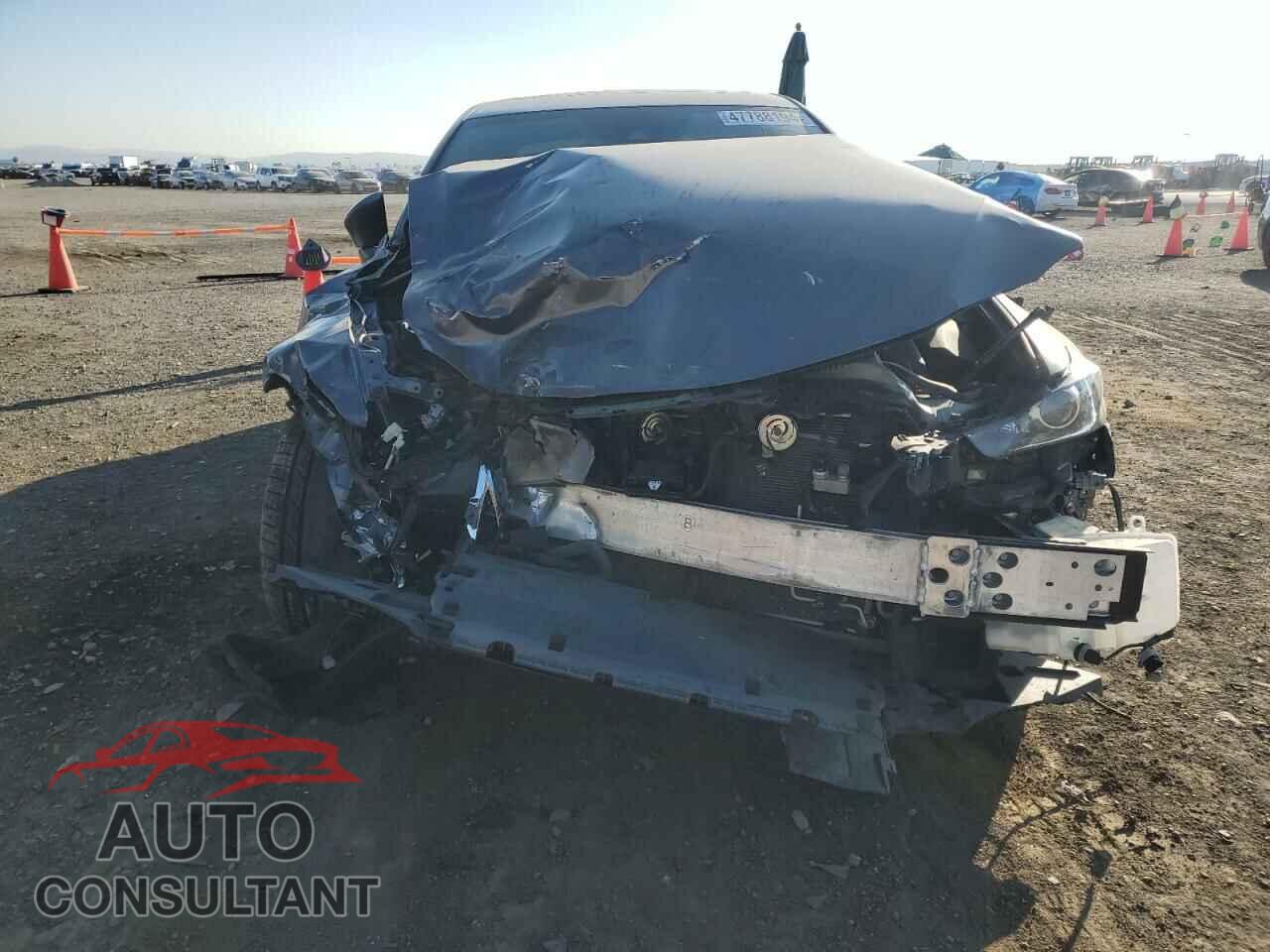 LEXUS IS 2019 - JTHBA1D28K5090946