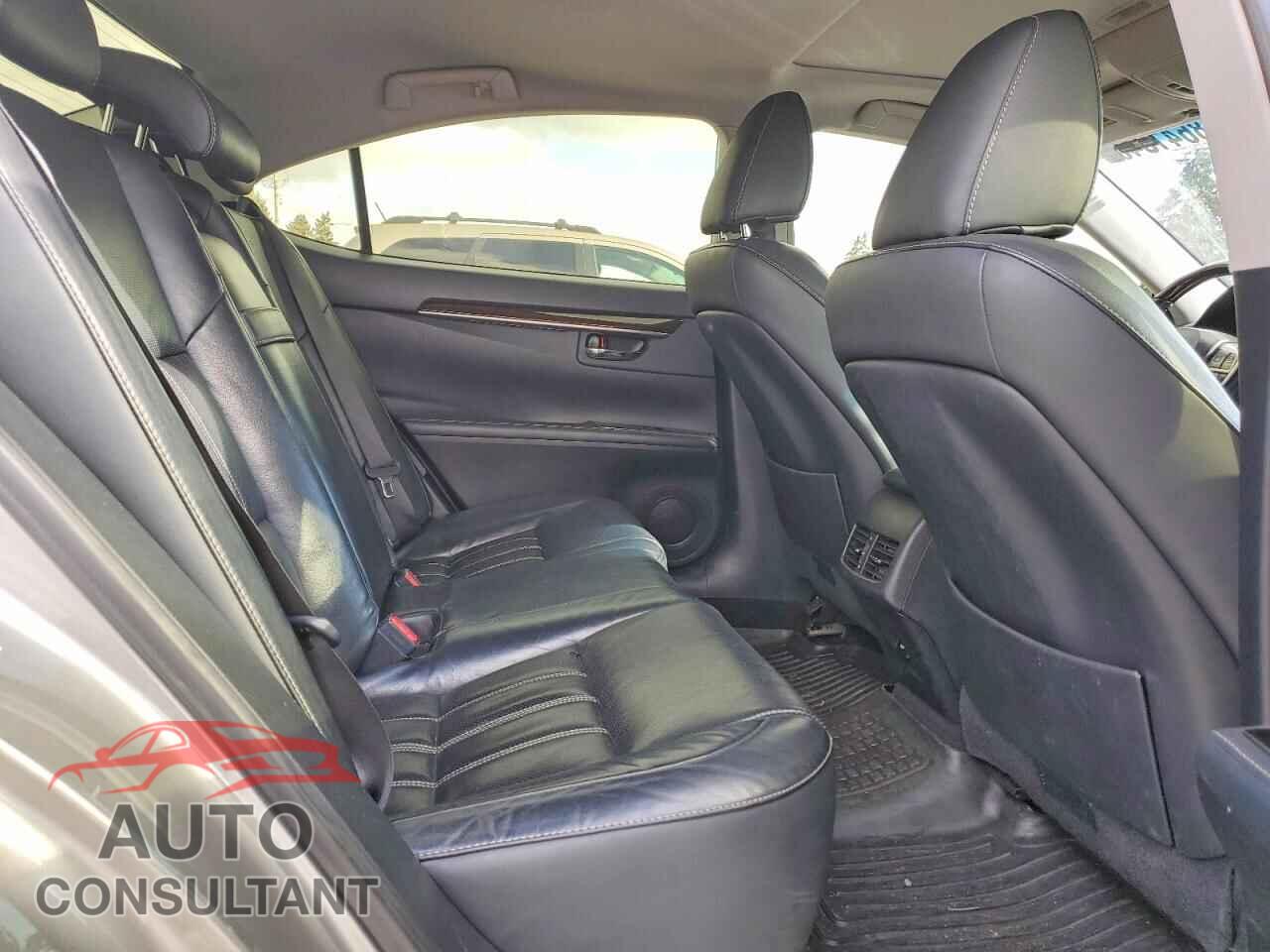 LEXUS ES300 2017 - JTHBW1GG9H2135430