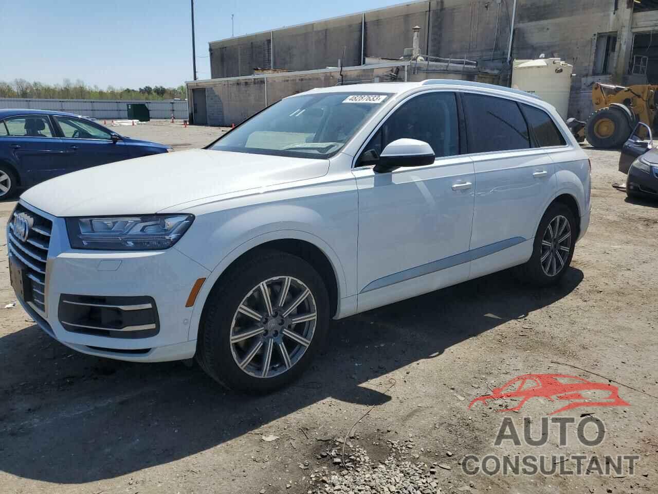 AUDI Q7 2019 - WA1LAAF75KD022117