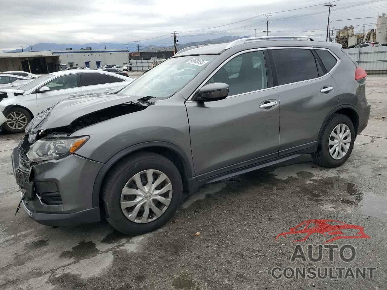 NISSAN ROGUE 2017 - KNMAT2MT9HP519160