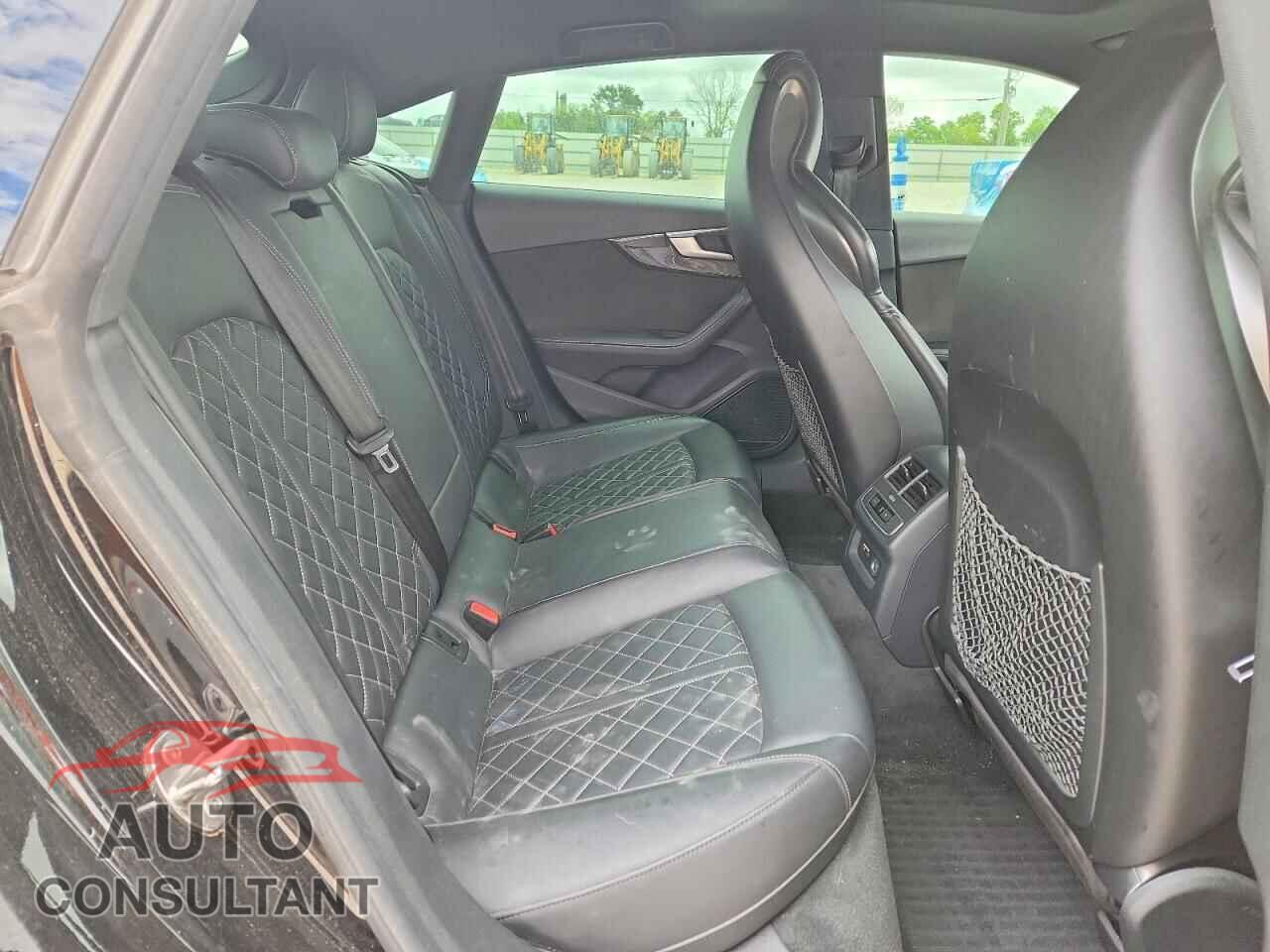 AUDI S5/RS5 2019 - WAUC4CF55KA080573