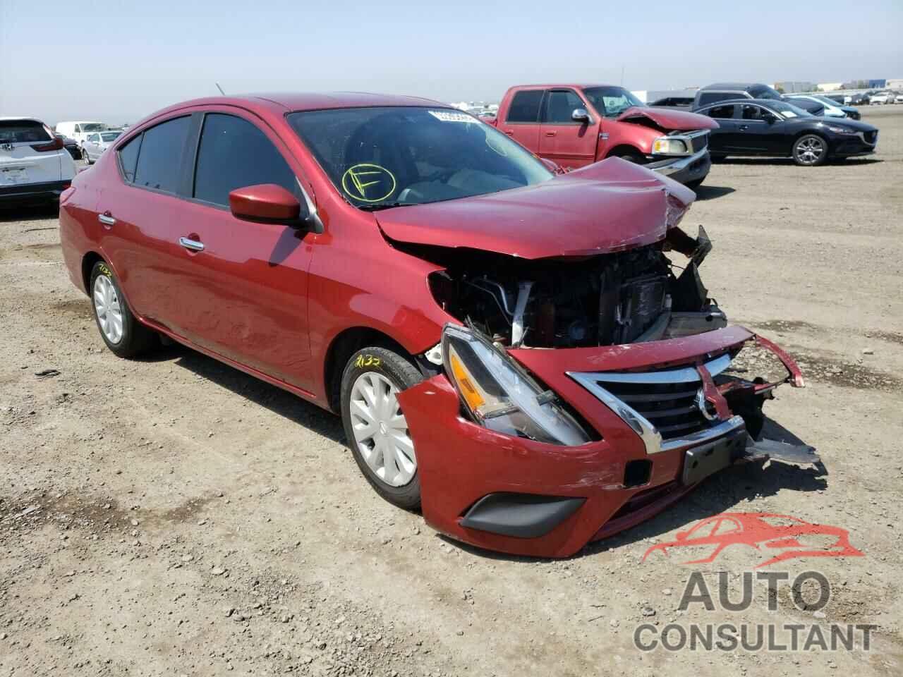 NISSAN VERSA 2018 - 3N1CN7AP6JL871964