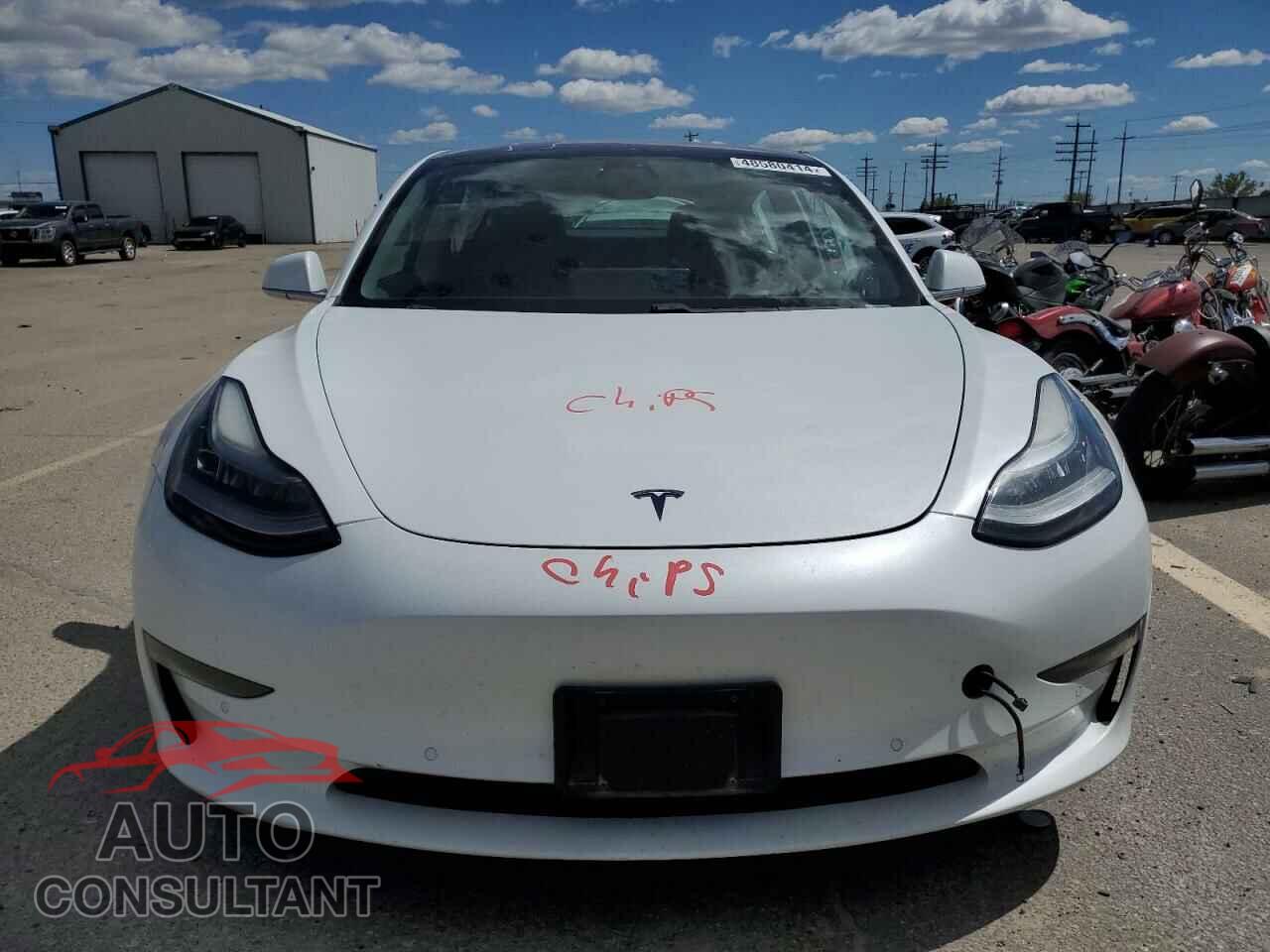TESLA MODEL 3 2018 - 5YJ3E1EB5JF066755