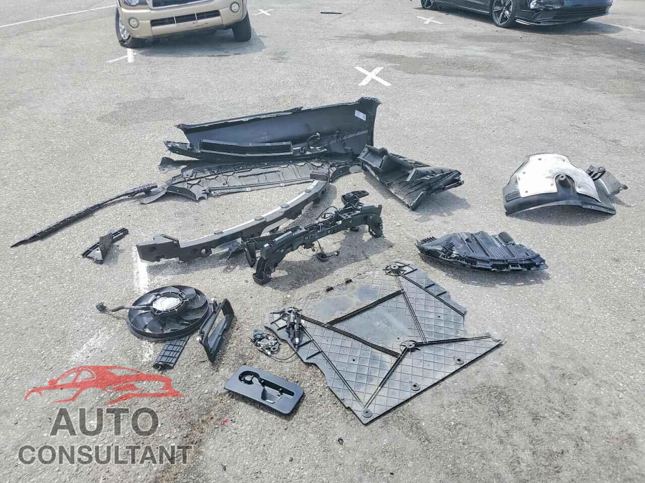TESLA MODEL 3 2024 - 5YJ3E1EA8RF834196