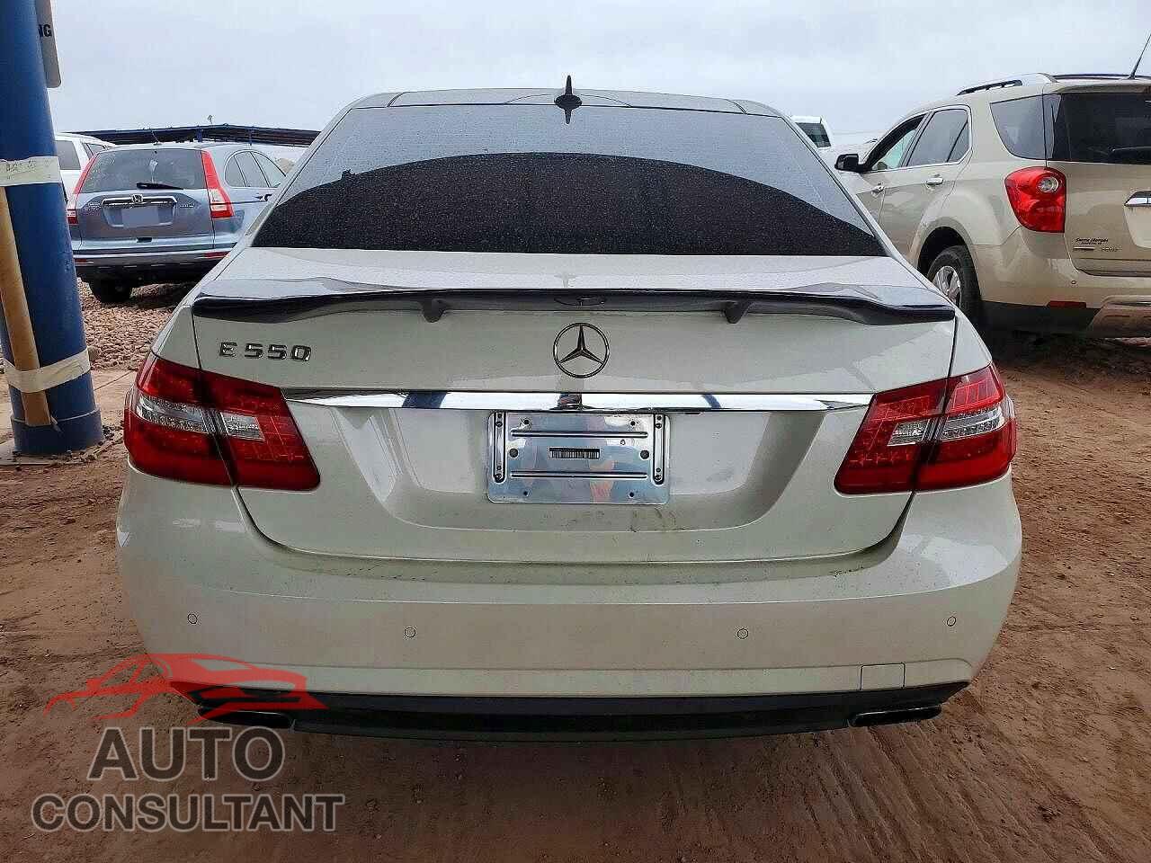 MERCEDES-BENZ E-CLASS 2011 - WDDHF9AB8BA432103