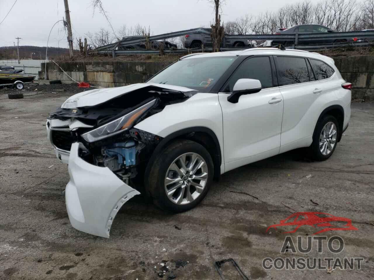 TOYOTA HIGHLANDER 2022 - 5TDYARAH8NS511677