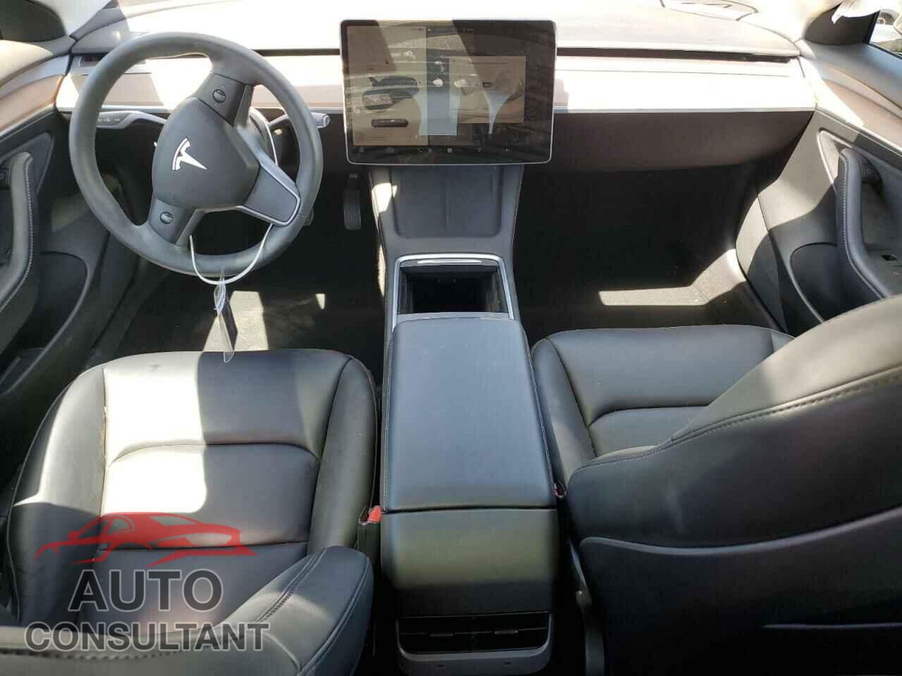 TESLA MODEL 3 2022 - 5YJ3E1EB9NF319873