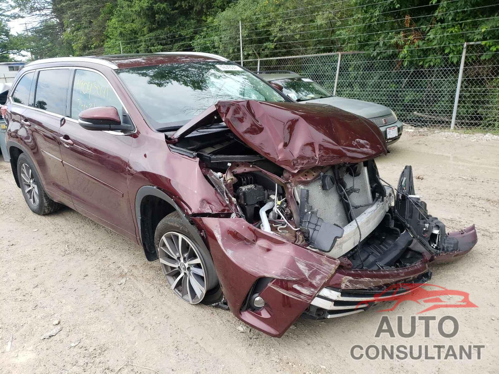 TOYOTA HIGHLANDER 2018 - 5TDJZRFH9JS891934