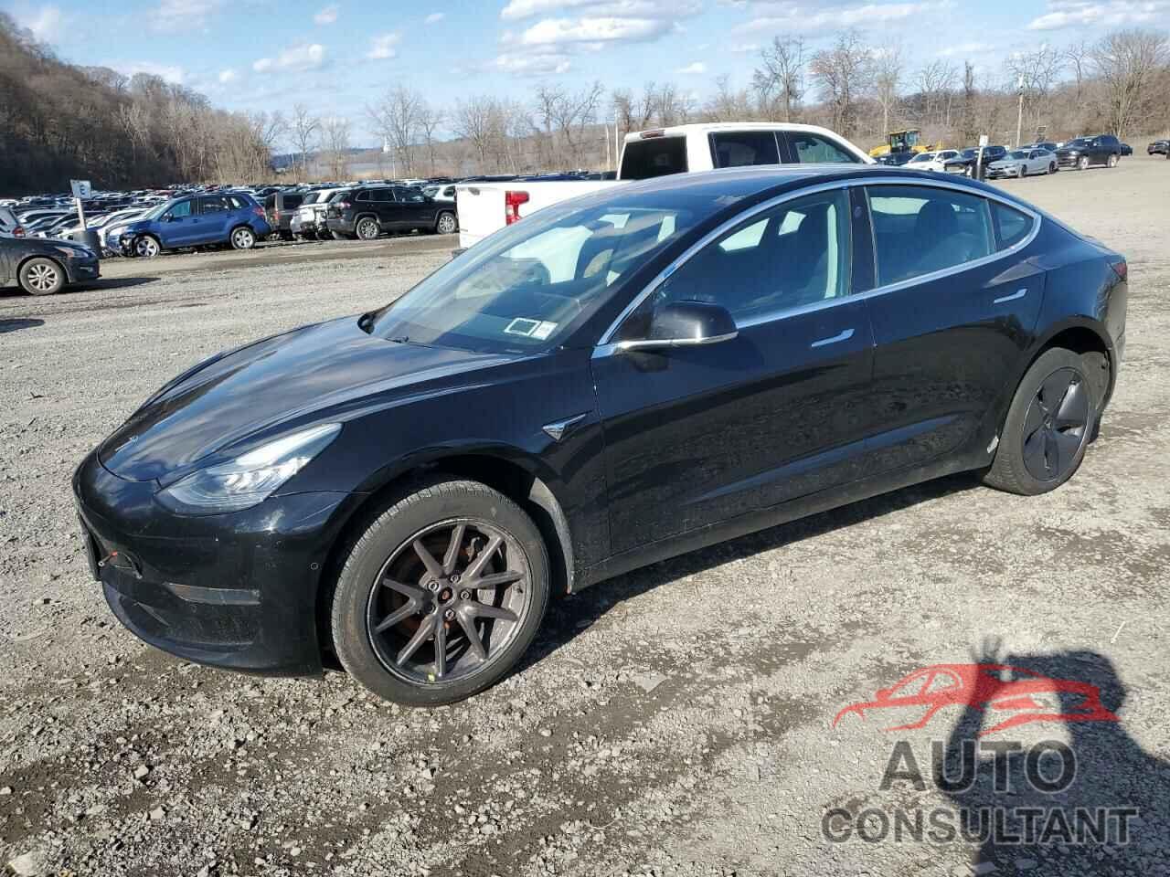 TESLA MODEL 3 2019 - 5YJ3E1EB8KF197101