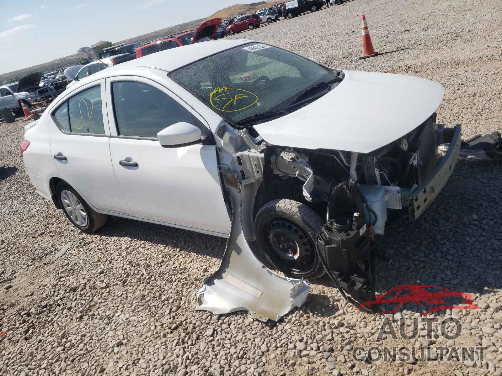 NISSAN VERSA 2017 - 3N1CN7AP2HL905165