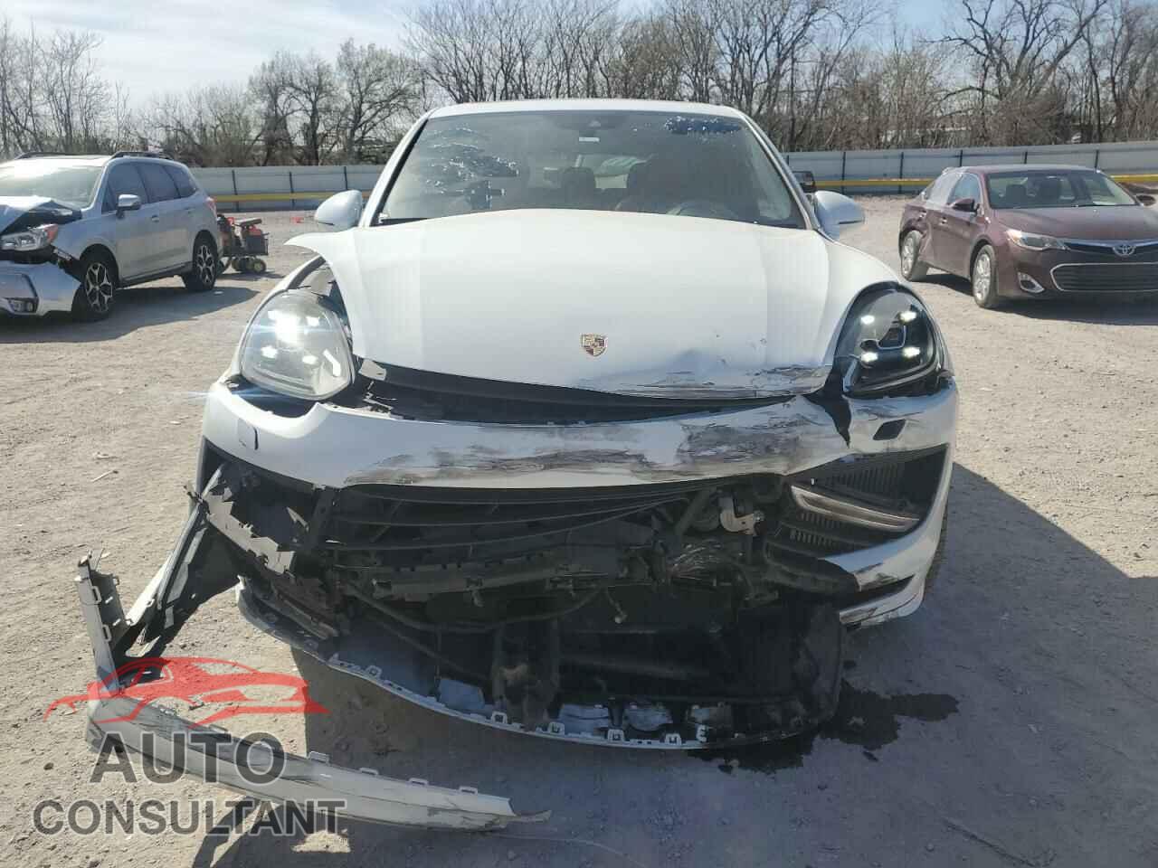 PORSCHE CAYENNE 2016 - WP1AD2A27GLA75810