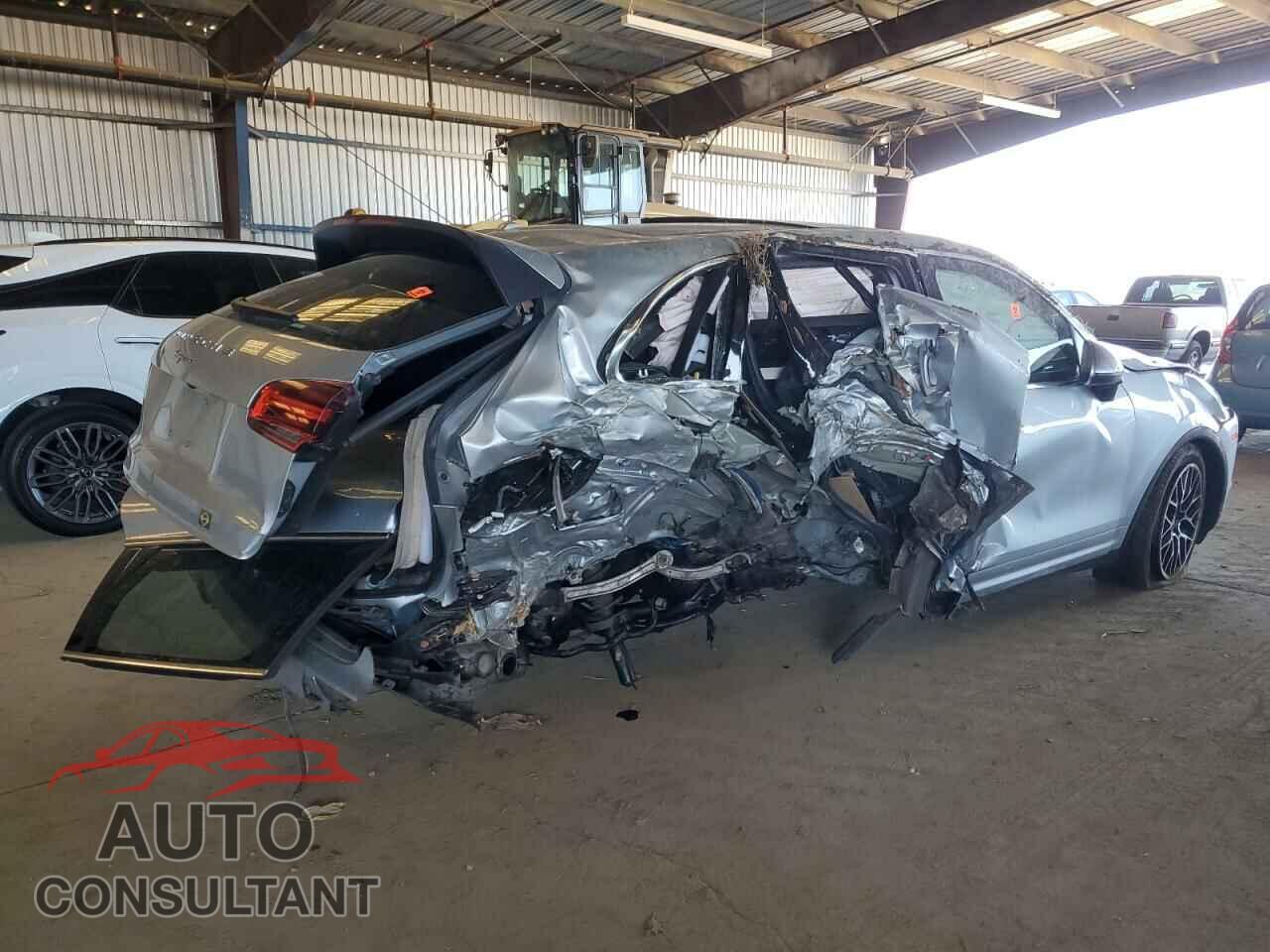 PORSCHE CAYENNE 2016 - WP1AA2A27GLA06186