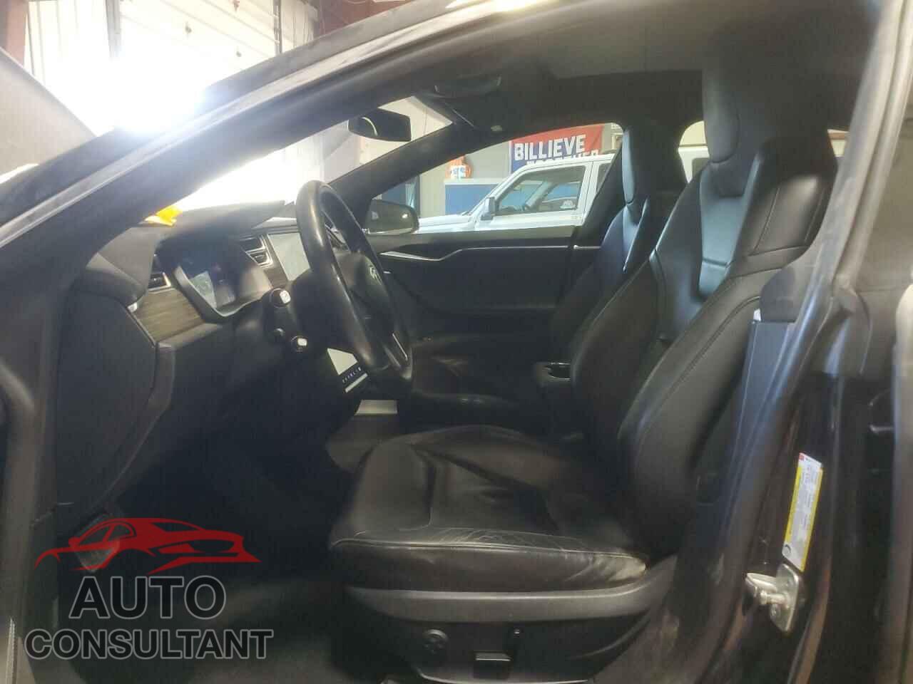 TESLA MODEL S 2015 - 5YJSA1S2XFF090116