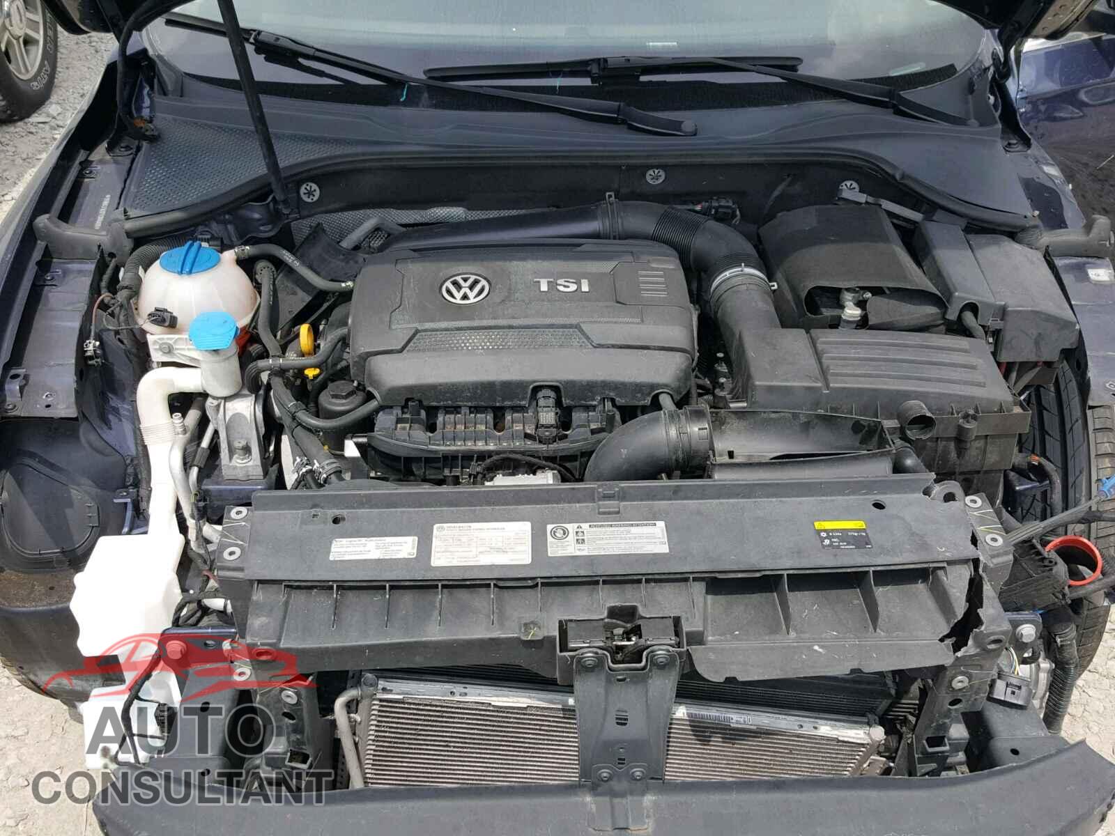 VOLKSWAGEN PASSAT 2015 - 1VWBT7A37FC004035
