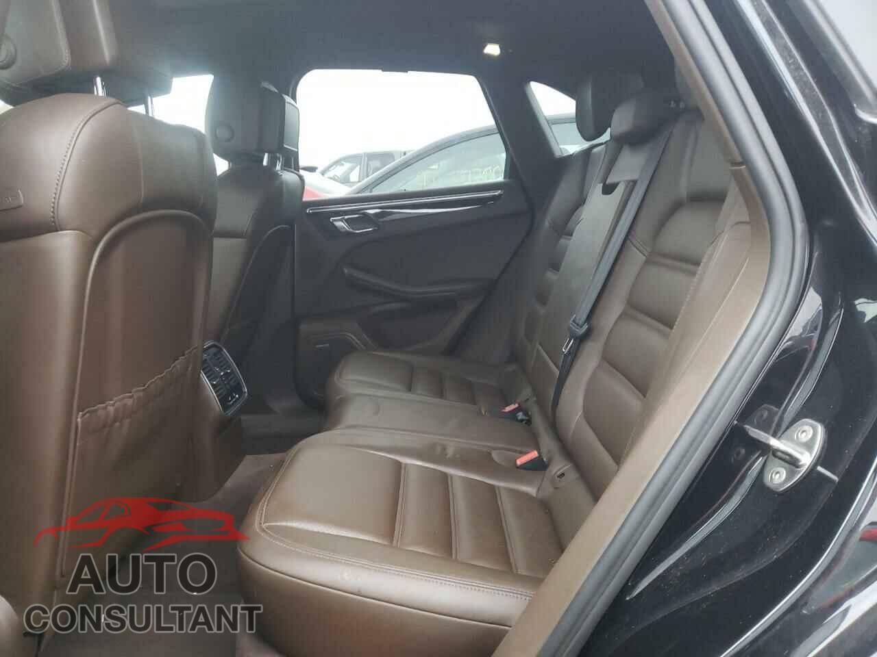 PORSCHE MACAN 2016 - WP1AB2A5XGLB53058