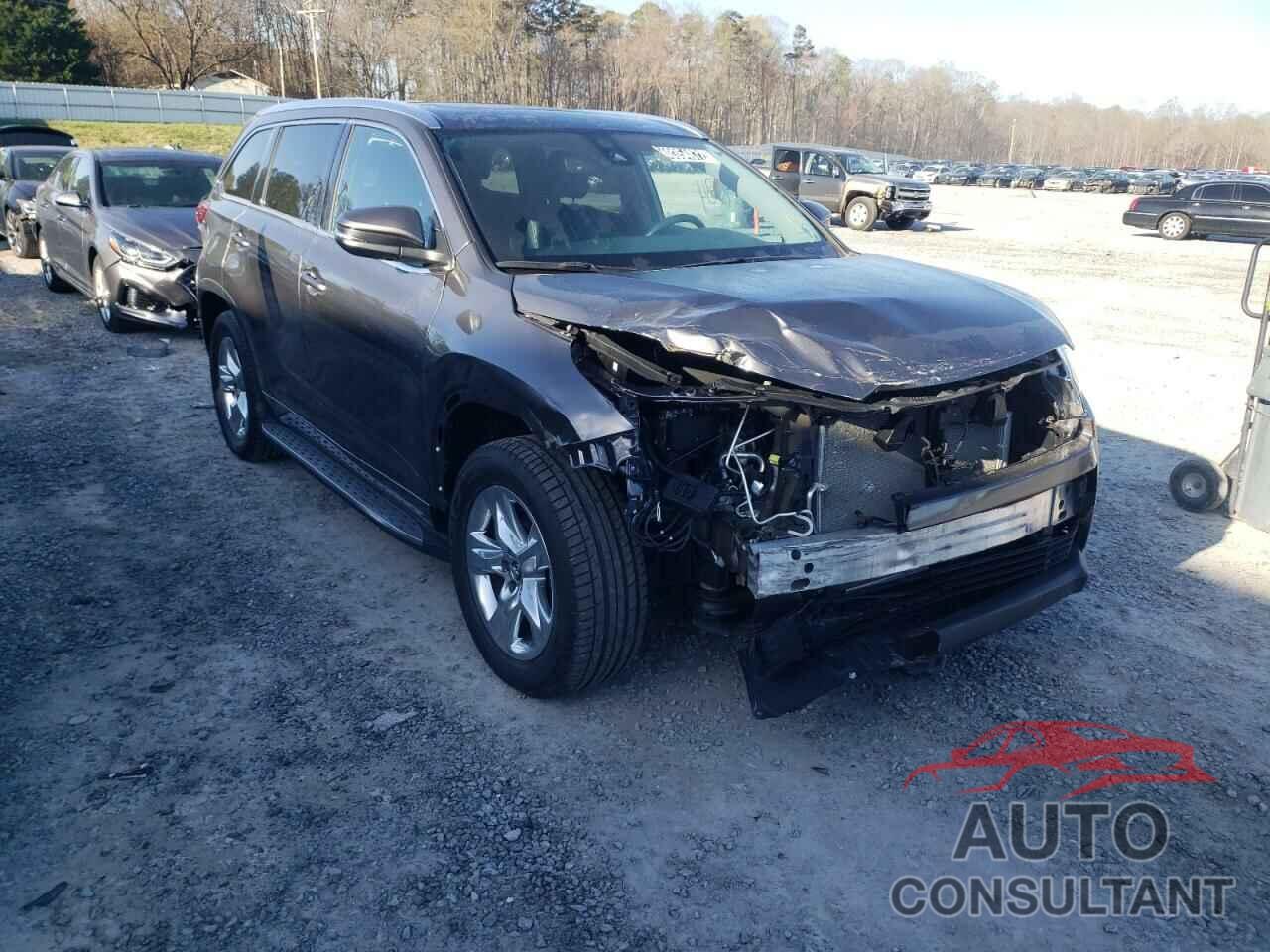 TOYOTA HIGHLANDER 2019 - 5TDYZRFH4KS298899