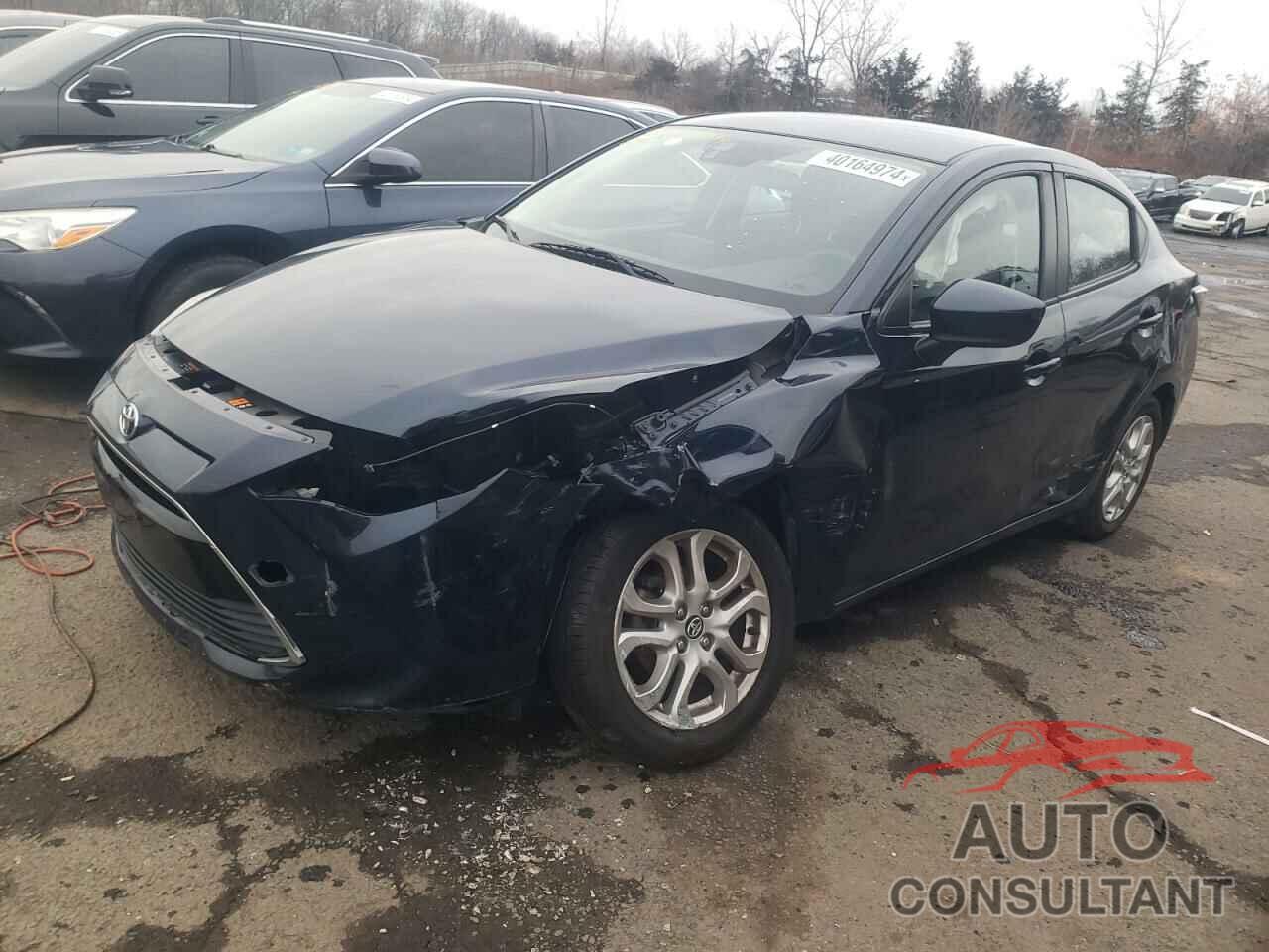 TOYOTA YARIS 2018 - 3MYDLBYV2JY325889