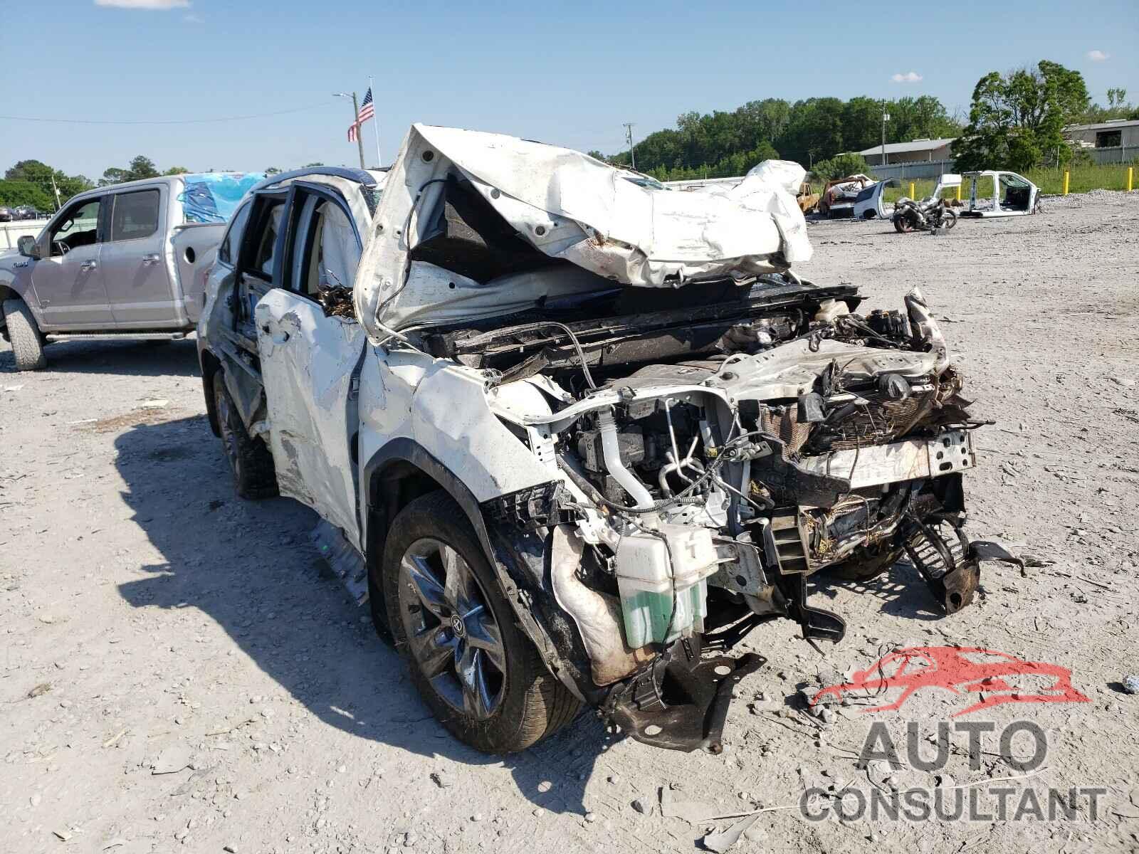 TOYOTA HIGHLANDER 2018 - 5TDDZRFH5JS835924