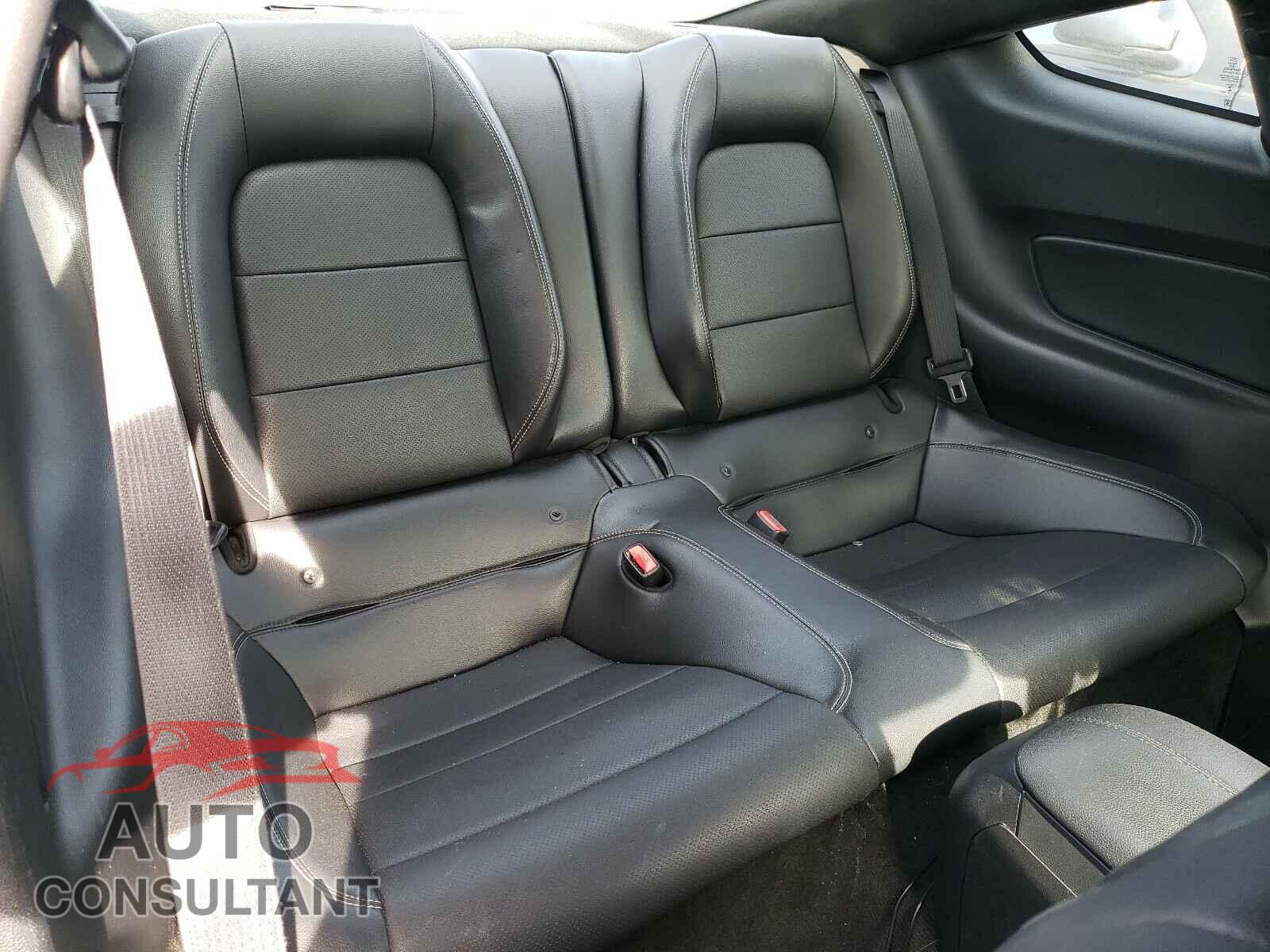 FORD MUSTANG 2017 - 1FA6P8TH7H5295334