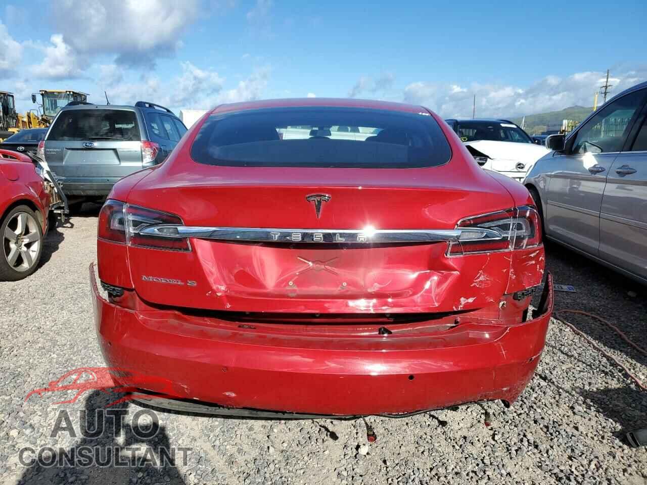 TESLA MODEL S 2017 - 5YJSA1E11HF196590