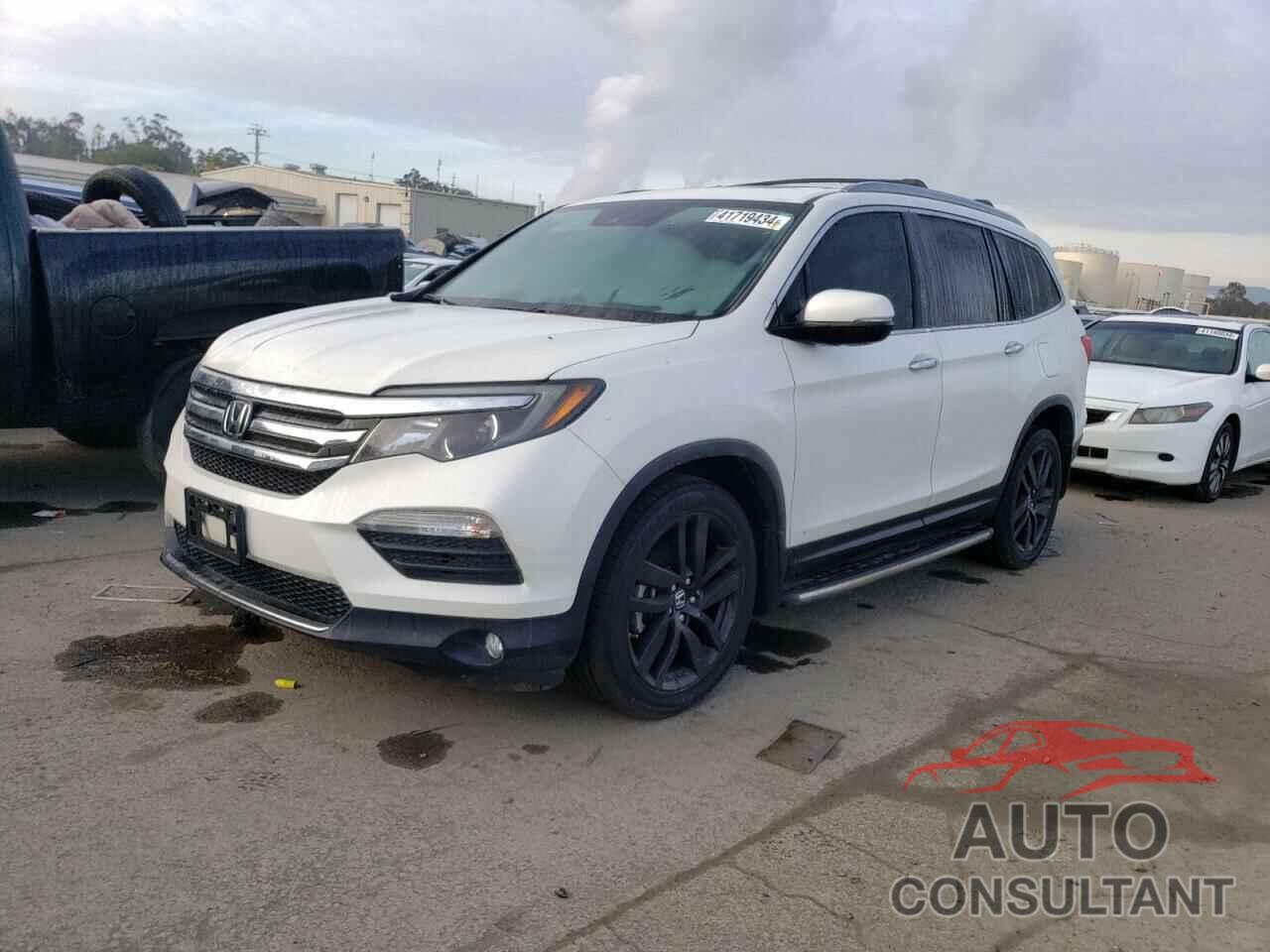 HONDA PILOT 2017 - 5FNYF6H96HB089125