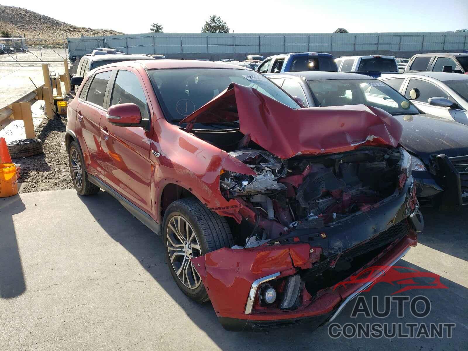 MITSUBISHI OUTLANDER 2019 - JA4AR3AU1KU014234