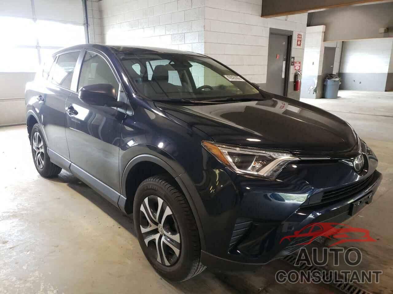 TOYOTA RAV4 2018 - JTMBFREV2JJ241053