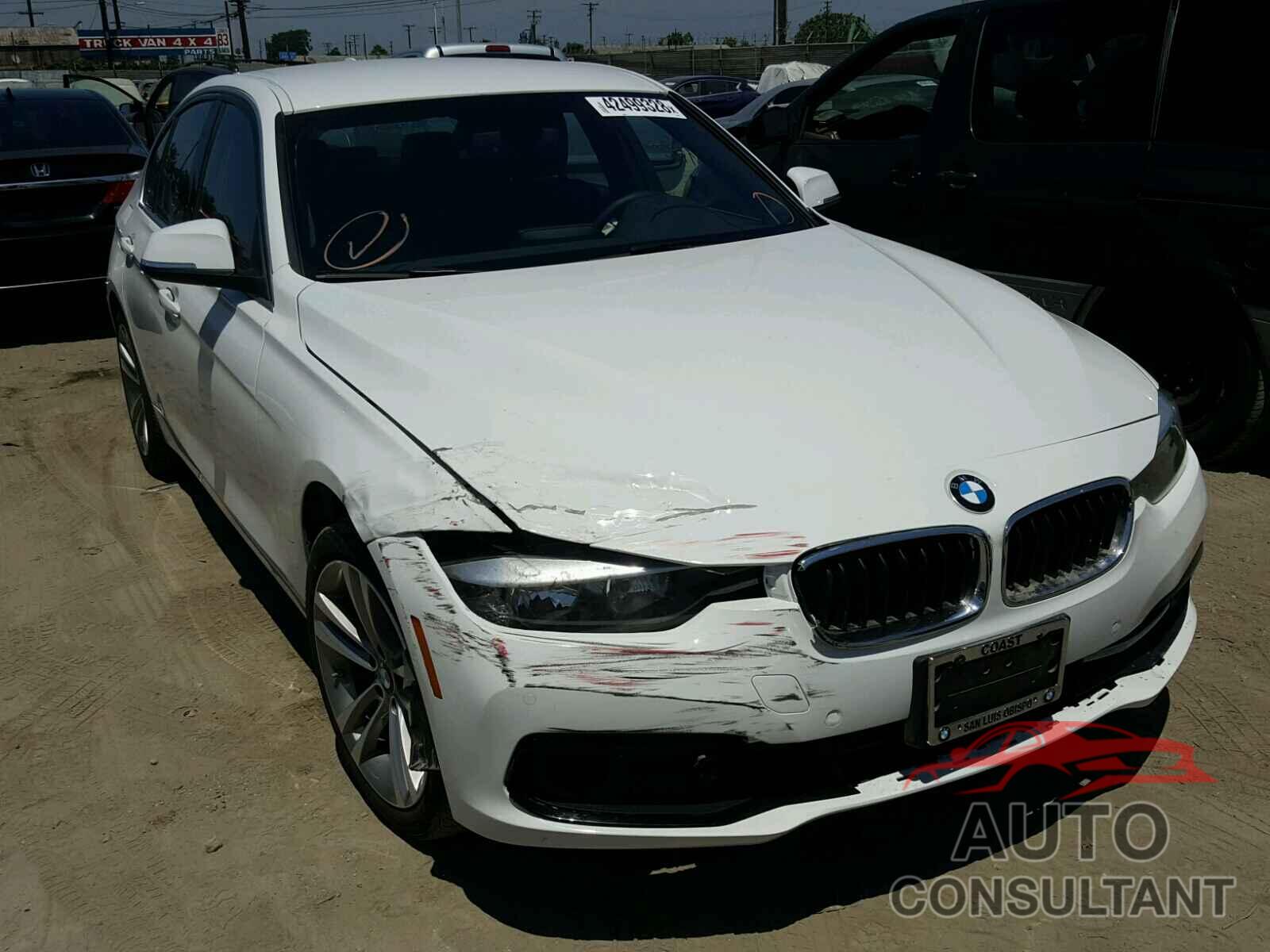 BMW 3 SERIES 2017 - WBA8B9G37HNU52542