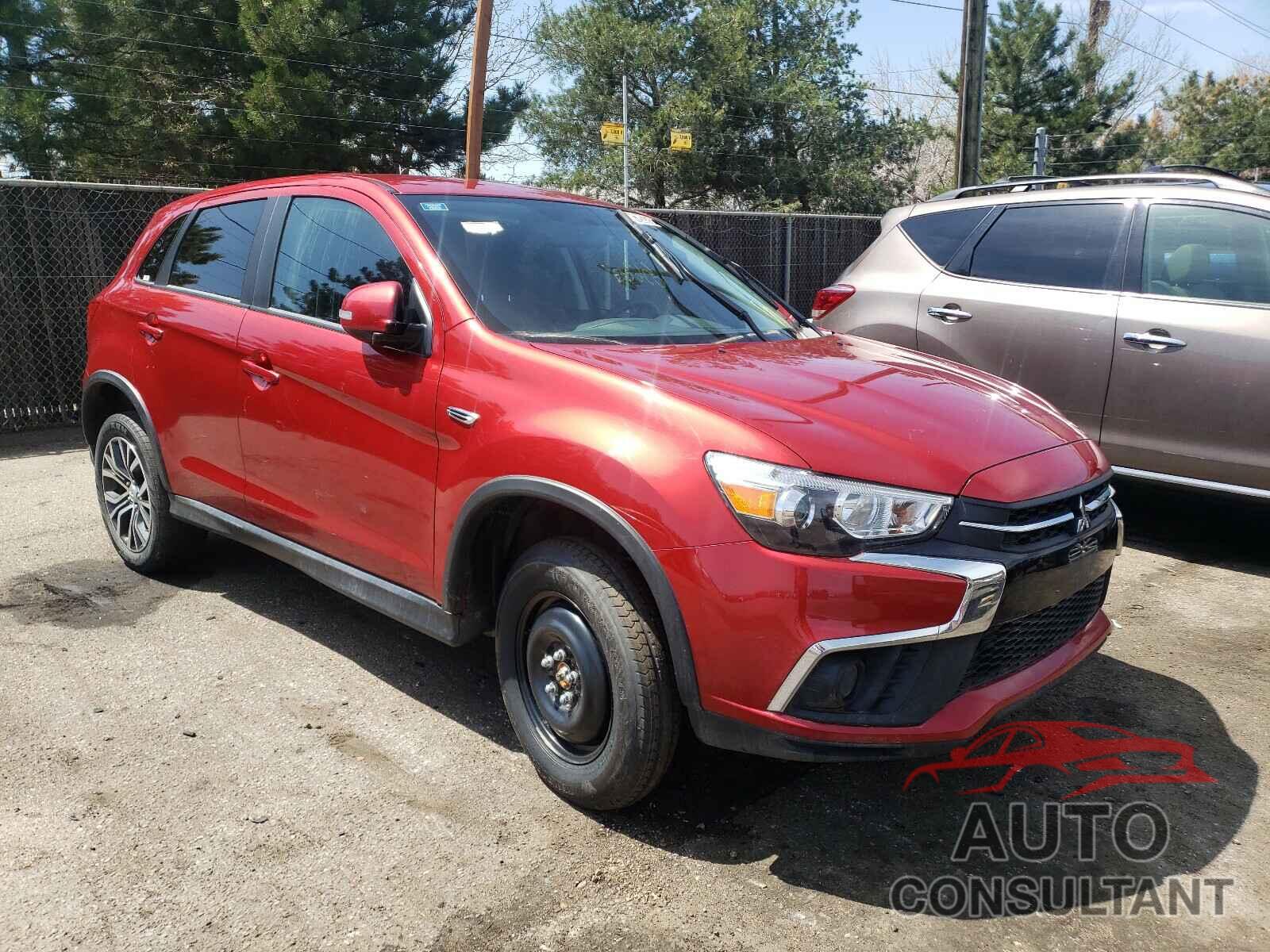 MITSUBISHI OUTLANDER 2019 - JA4AR3AU1KU017182