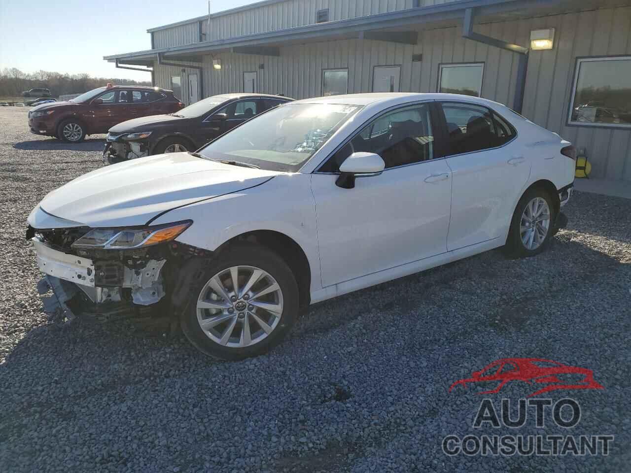 TOYOTA CAMRY 2024 - 4T1C11BK6RU118053